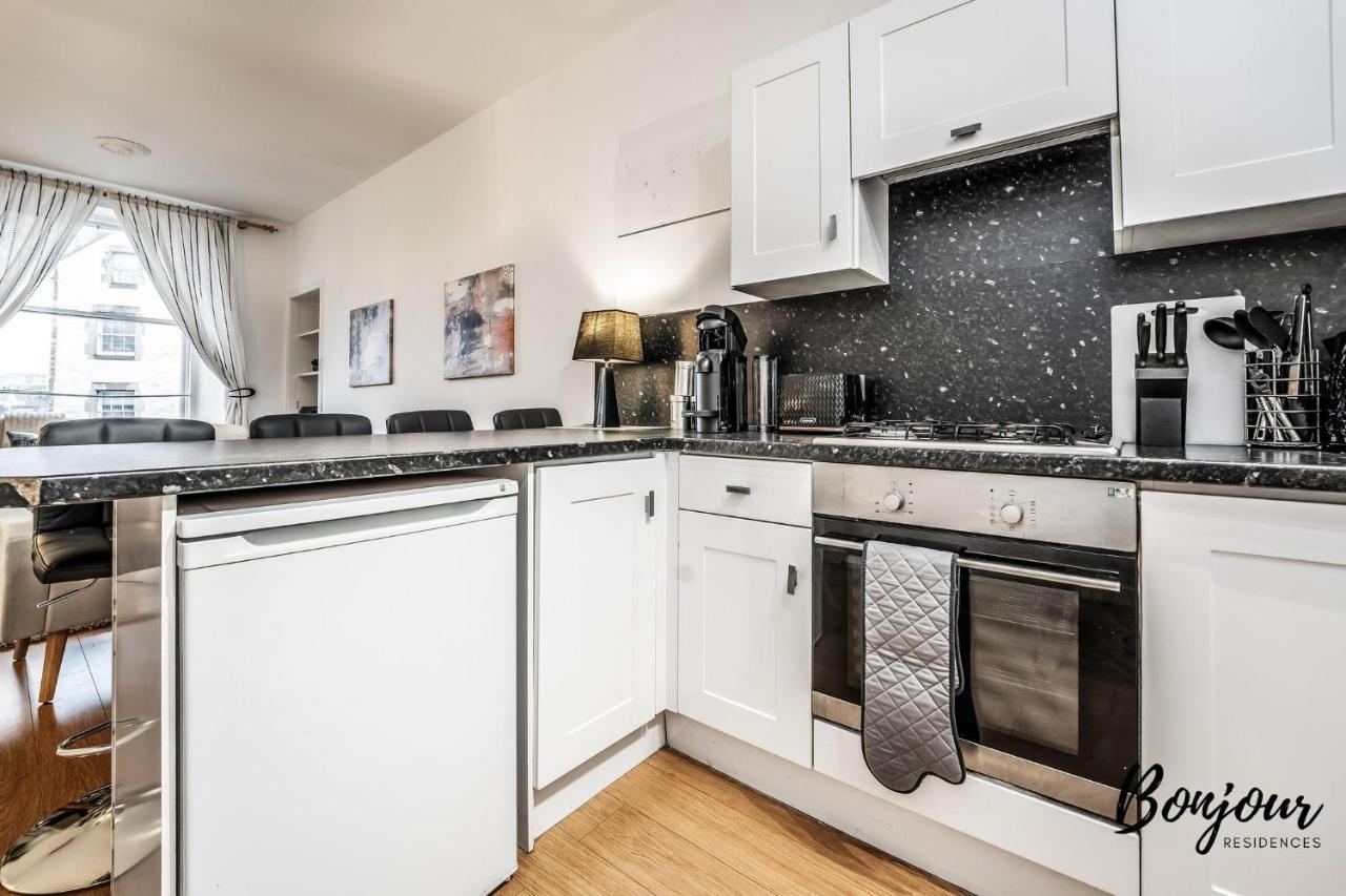 Cosy Grassmarket 2Br-1Ba - Newly Decorated! By Bonjour Residences Edinburgh Ngoại thất bức ảnh